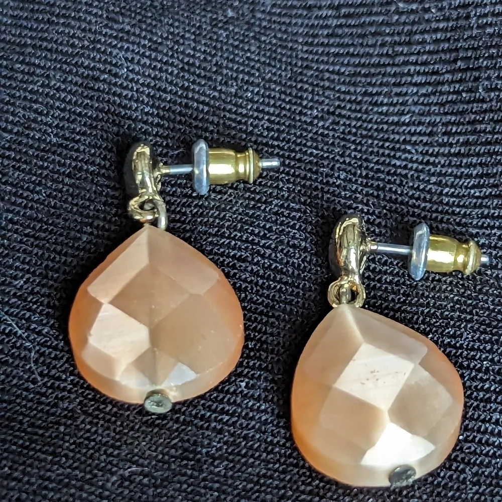 Liz Claiborne liz claiborne